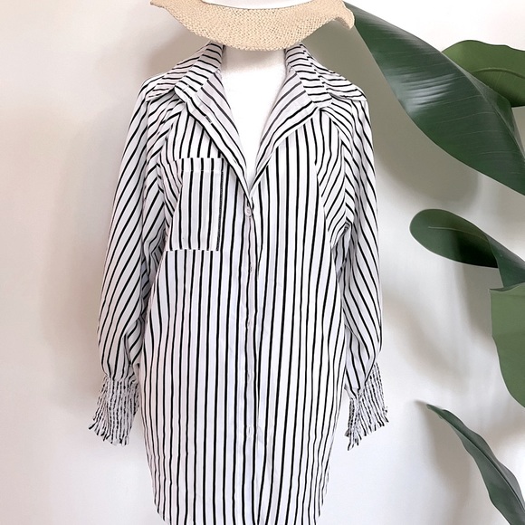 Striped Blouse / Coverup - Picture 2 of 5